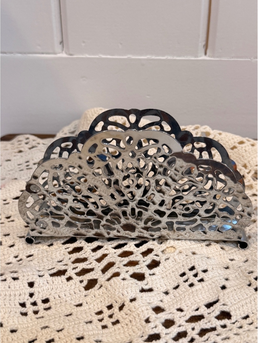 Vintage Irvin Ware chrome filigree napkin and letter holder